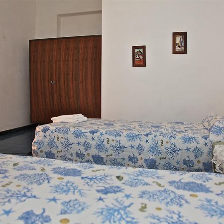 Casa Manu Apartments Монтеросо ал Маре Екстериор снимка