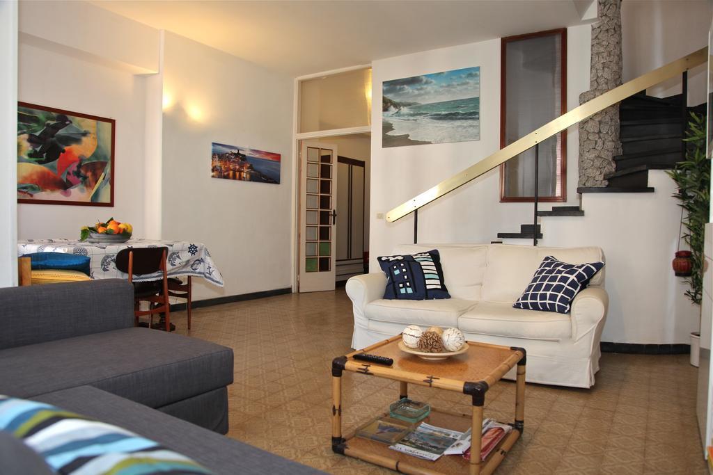 Casa Manu Apartments Монтеросо ал Маре Екстериор снимка