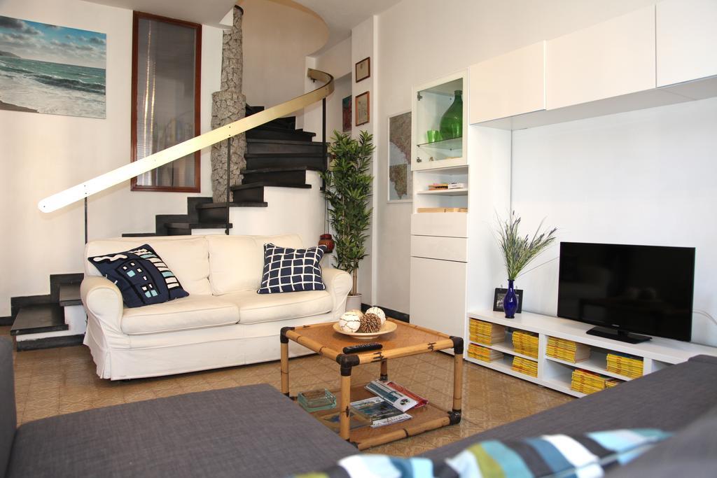 Casa Manu Apartments Монтеросо ал Маре Екстериор снимка